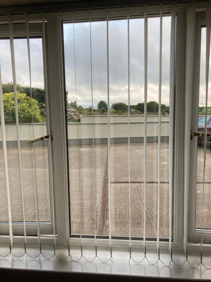 Deeleview Apartment Lifford Kültér fotó